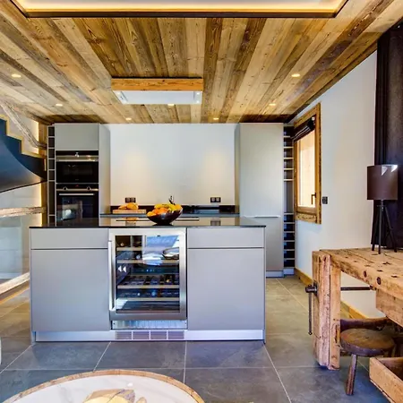Engadine Luxe Prestigious Chalet In Apartment *